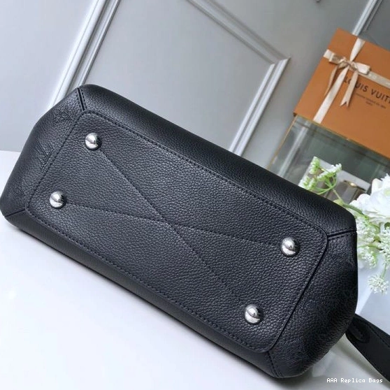 Aaa replica ru Vuitton Bag Haumea Louis 0808
